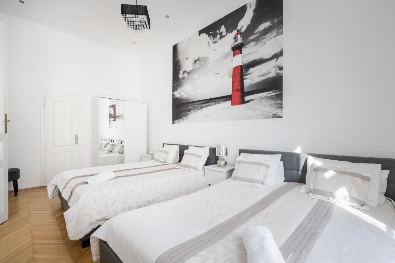 Real Apartments Vadasz บูดาเปสต์ ภายนอก รูปภาพ